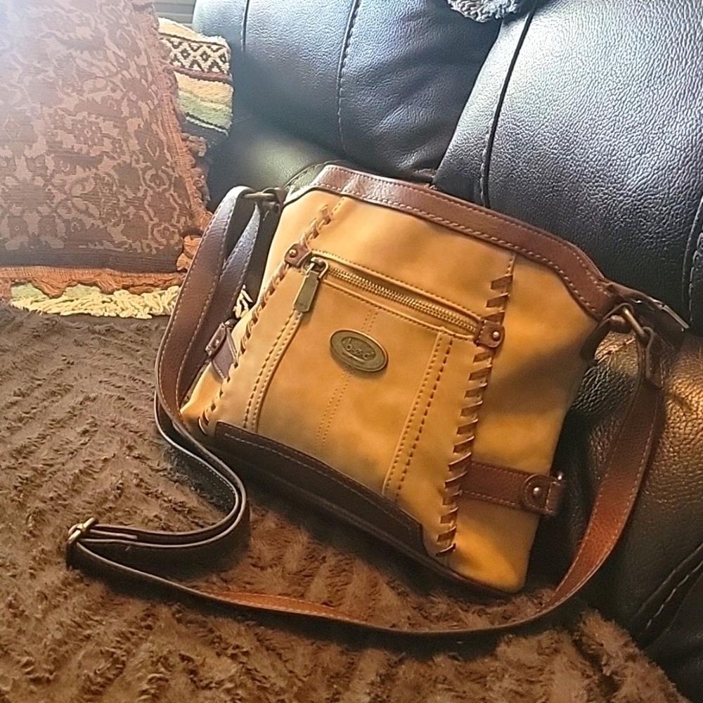 B.O.C. Born Concepts Womens Faux Trim Buckle Shoulder Handbag